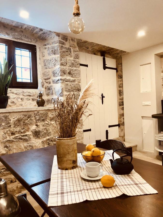 Guesthouse Giraffe Donja Lastva Kültér fotó