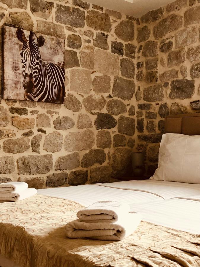 Guesthouse Giraffe Donja Lastva Kültér fotó