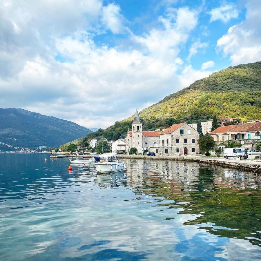 Guesthouse Giraffe Donja Lastva Kültér fotó